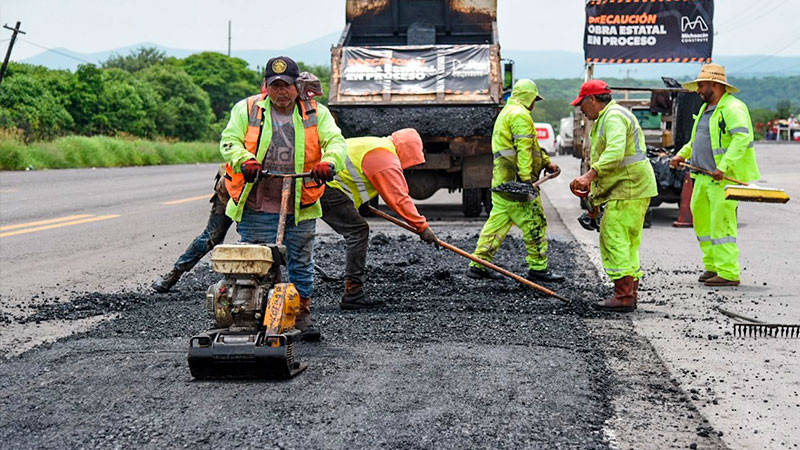 SCOP activa labores de bacheo emergente en carreteras federales