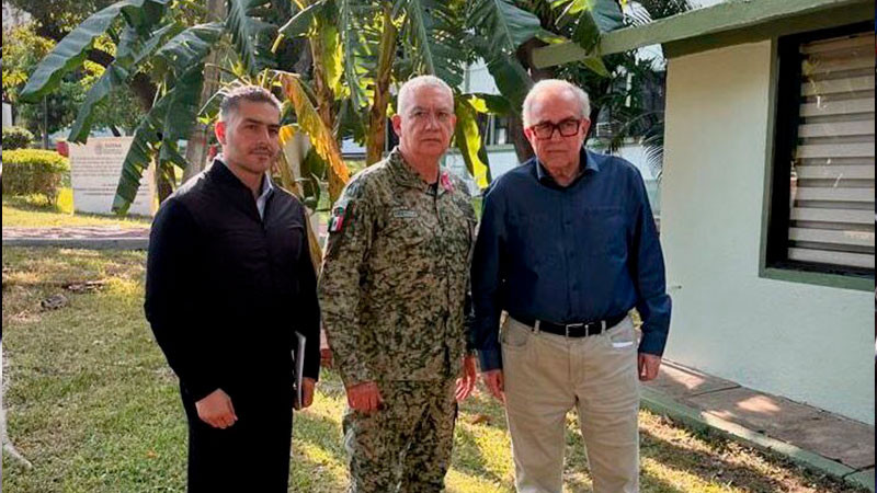 Harfuch recorre Culiacán, Sinaloa, rodeado de militares 