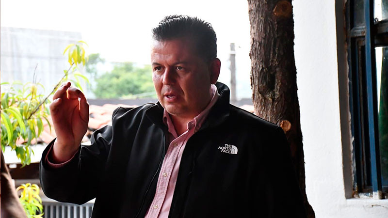 Abandona gobierno federal a pueblo y alcaldesa de Erongarícuaro: Guillermo Valencia