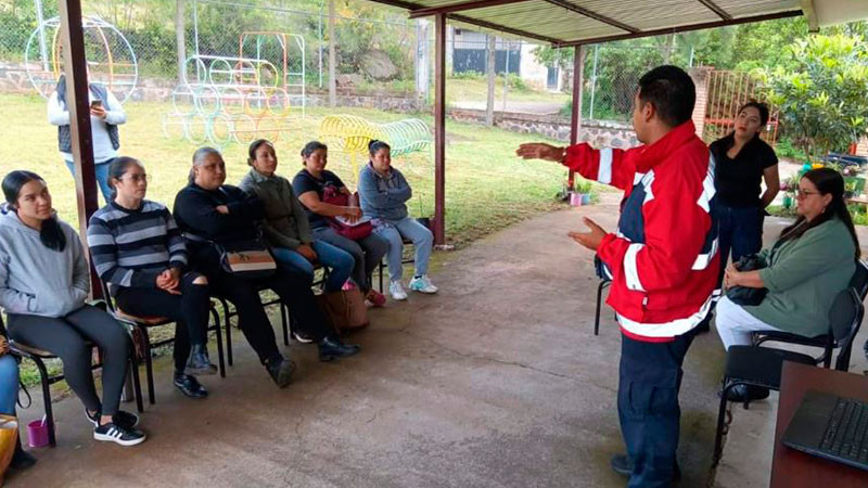 Inicia Ciclo de Capacitaciones sobre Primeros Auxilios en Villa Morelos, Michoacán 