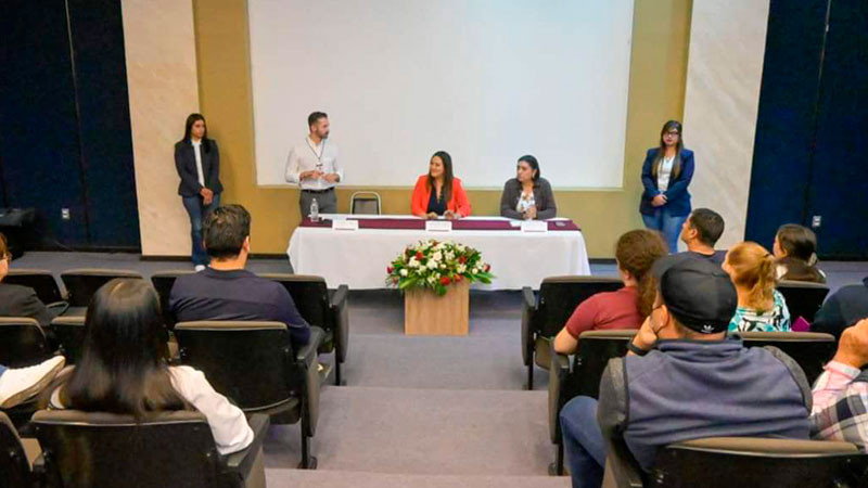 Mónica Valdez impulsa la economía local y turismo en Zacapu 