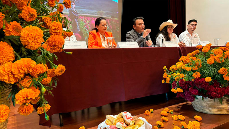 Pierde Copándaro el 60% de producción de cempasúchil por lluvias, reconoce alcaldesa 
