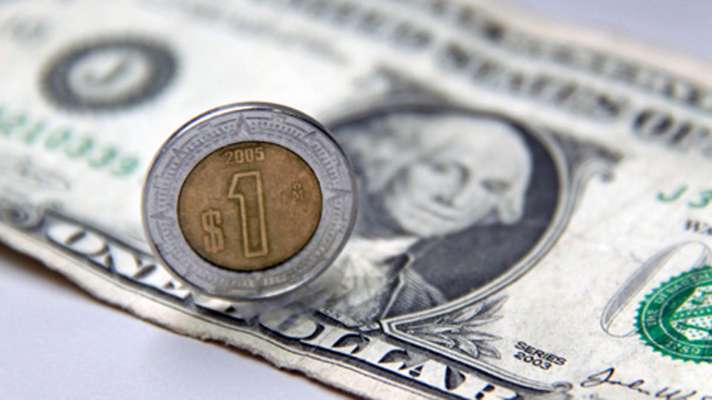 Dólar cierra la semana en $21.27 en bancos 