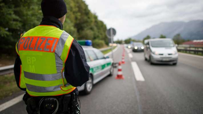 Alemania acentúa las medidas antiterroristas; cuatro Estados prolongan sus controles fronterizos 
