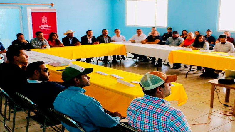 Éxito Conversatorio “Jóvenes Emprendedores se Reúnen en Los Reyes" 