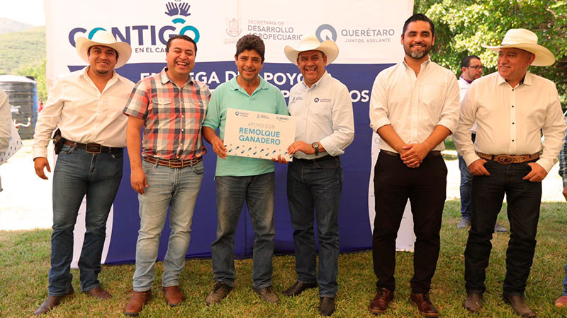 Entrega SEDEA apoyos por 20 millones de pesos a productores serranos   