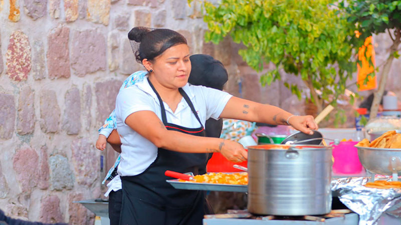 Un Festín de Sabores: Inaugura Gobierno de Morelia el 15° Festival de la Enchilada y la Corunda 