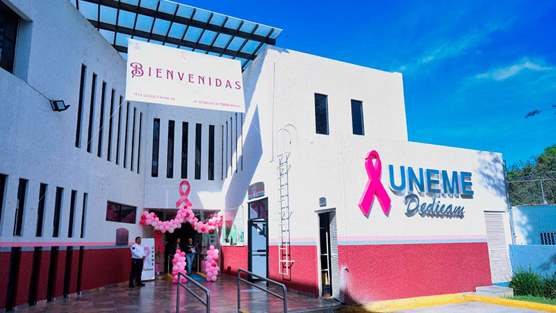 Hospitales y centros de salud mantienen servicio a la población michoacana 