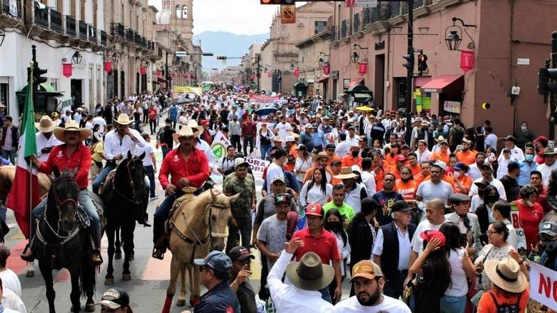 Este martes habrá megamarcha de galleros, taurinos y jaripeyeros en el centro de Morelia 