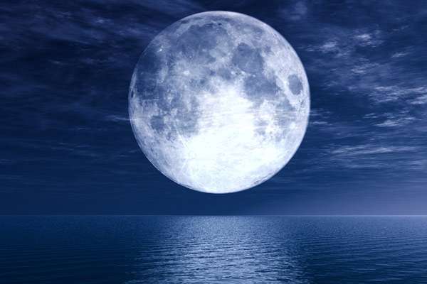 En pocas horas se apreciará la "superluna" 