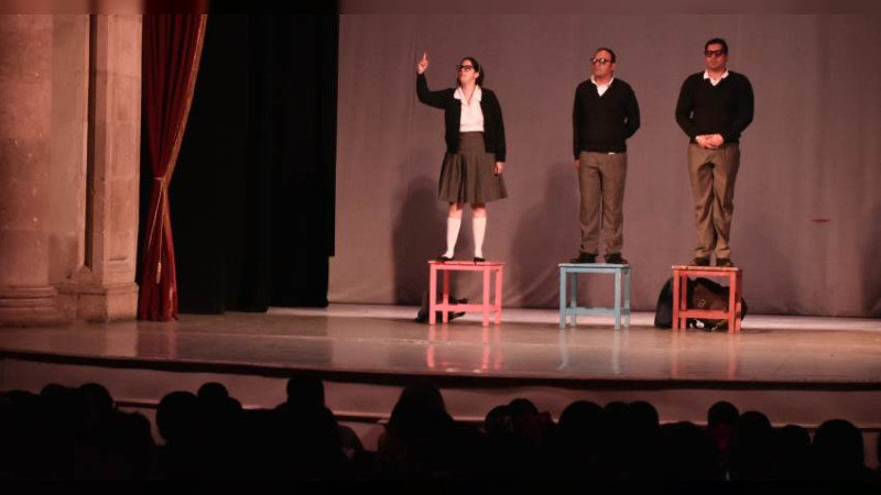 SECUM y SEE iniciaron el programa Teatro Escolar en Maravatío, Michoacán