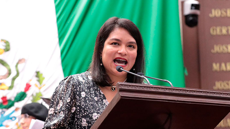 Con la reforma fortalecemos a la UMSNH: Erendira Isauro 