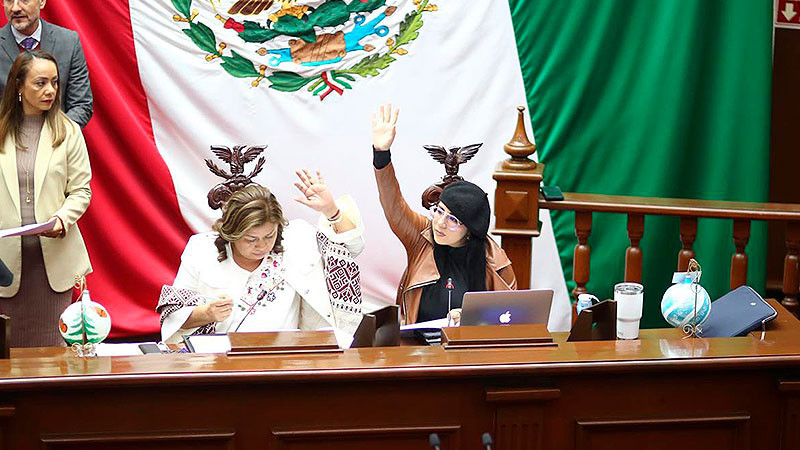 Respalda Vanhe Caratachea Reforma a la UMSNH 