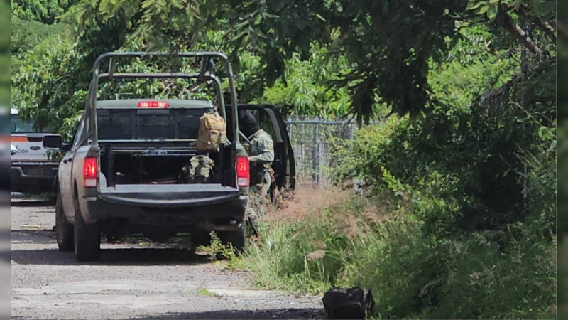 Hallan fosa clandestina con restos humanos en Apatzingán, Michoacán 