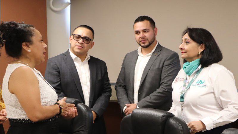Organismo interinstitucional revisa avances en la carrera de Enfermería Bilingüe de la UTM 