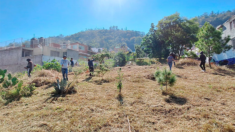 Morelianas y morelianos participan en Jornadas Integrales en Ocolusen 