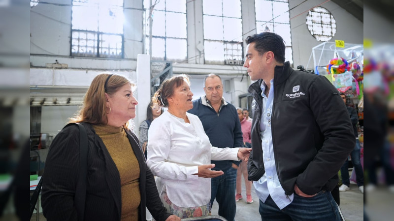 Pide alcalde de Querétaro a consumir local para apoyamos en la economía familiar  