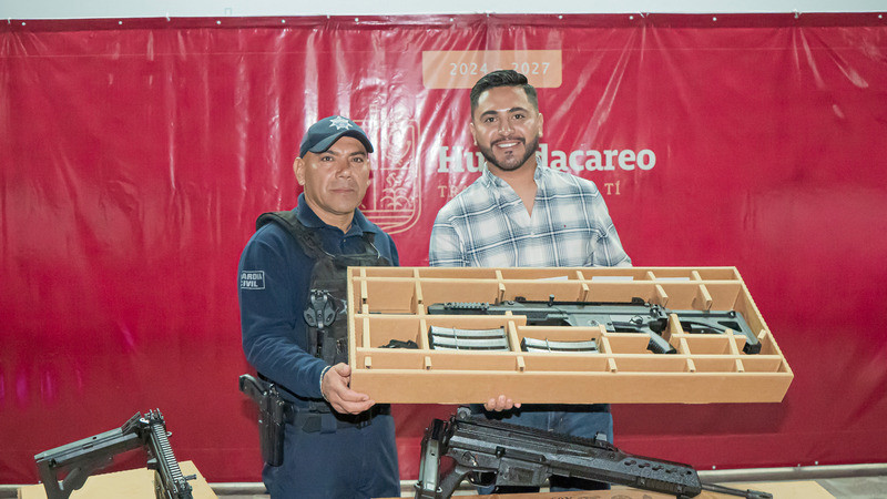 Después de 15 años, policía municipal de Huandacareo renueva su armamento: Alexis Velázquez 