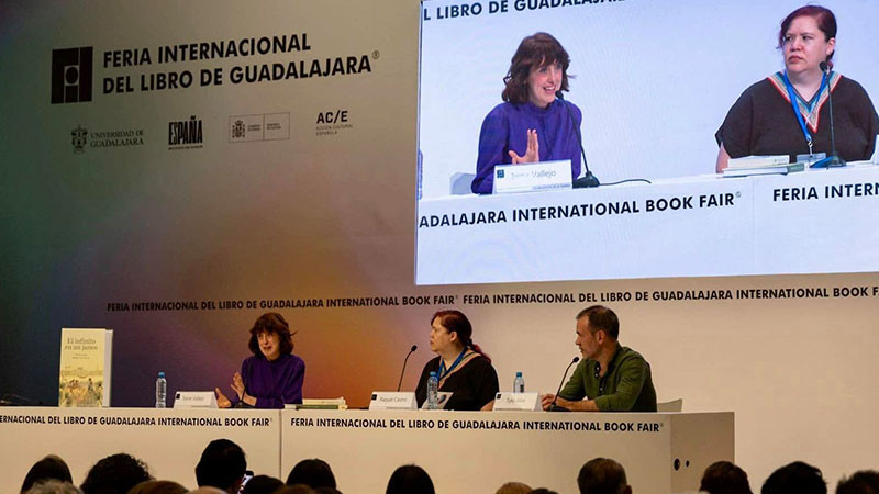 “Destrucción de libros autóctonos por conquistadores españoles, un dolor que nunca cicatrizará”: escritora Irene Vallejo  