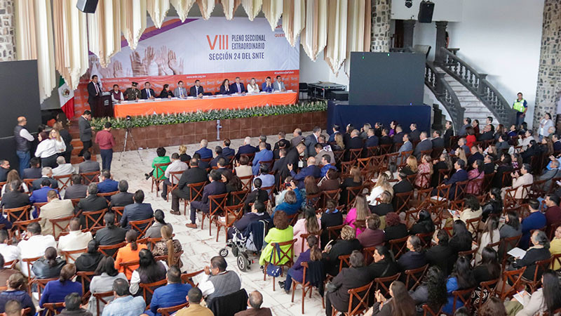 La educación es fundamental para el desarrollo de Querétaro: Carlos Alcaraz 