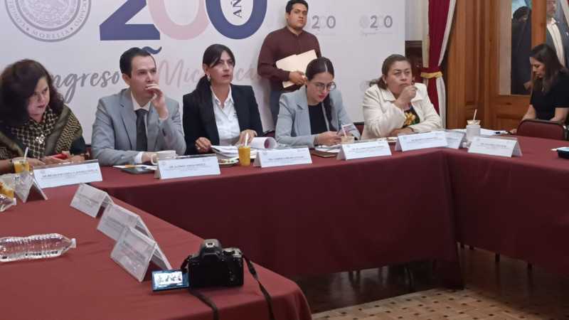 Profesores y líderes magisteriales de Michoacán, con 15 denuncias ante la Fiscalía del estado 