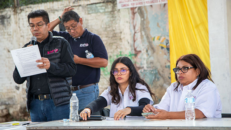 Realiza el IEM consulta en Jucutacato, municipio de Uruapan, Michoacán  