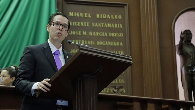Propone Alfredo Anaya reforma para ordenar el desarrollo urbano en Michoacán 