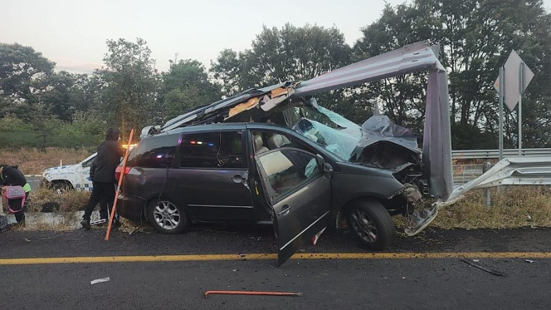 Accidente en la autopista Siglo XXI deja un muerto 