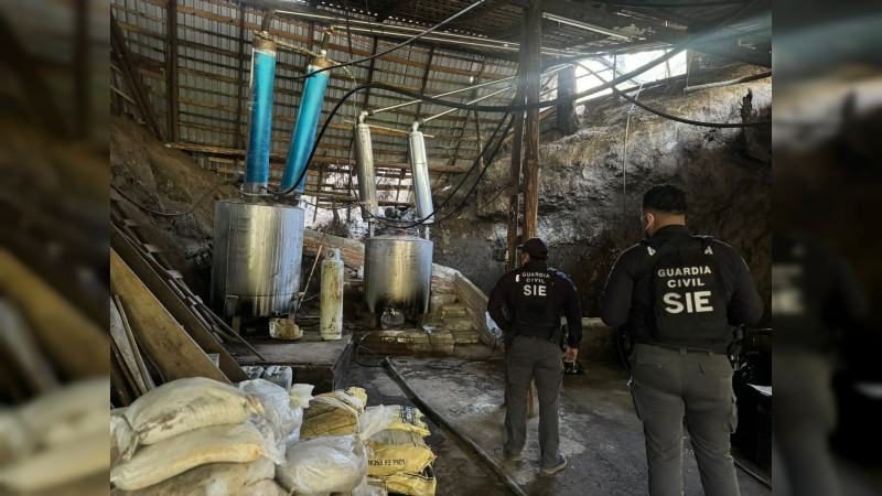Golpe de 3 mil millones al crimen en Michoacán: Aseguran laboratorio clandestino a 40 kilómetros de Morelia