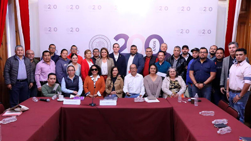 Presidencia de Jucopo y de la Comisión de Educación reciben a trabajadores de la educación 
