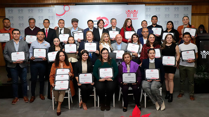UMSNH cumple con sus pagos al Infonavit; recibe galardón como Empresa de 10 Plus 