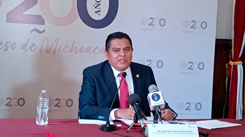 Denuncia diputado del PRI corrupción en Congreso de Michoacán; le ofrecieron "aviaduría" en CEDH 