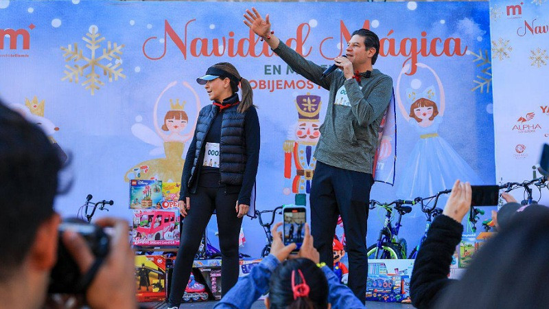 Miles participan en carrera "Camina, Trota, Corre" del DIF Morelia 