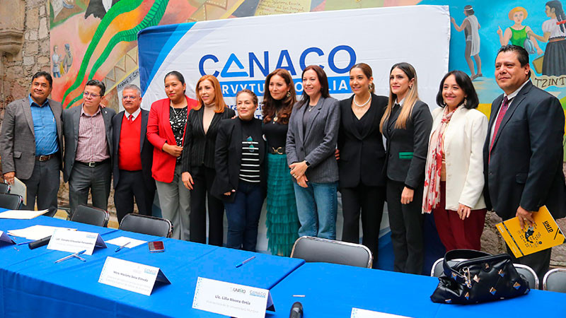 Signó la CANACO Morelia convenio con 11 universidades 