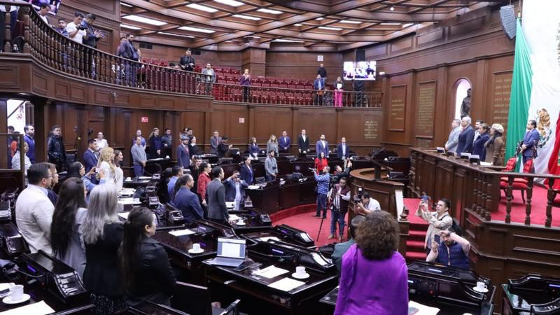 Exhorta Congreso de Michoacán a instituciones públicas para concientizar sobre daños ocasionados por uso excesivo de dispositivos con pantalla 