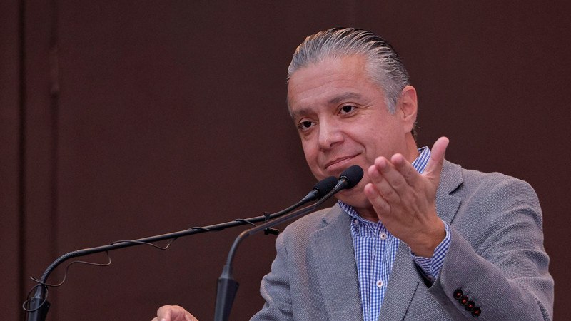 Orden, trabajo y transparencia, factores para el desarrollo de Michoacán: Navarro García 