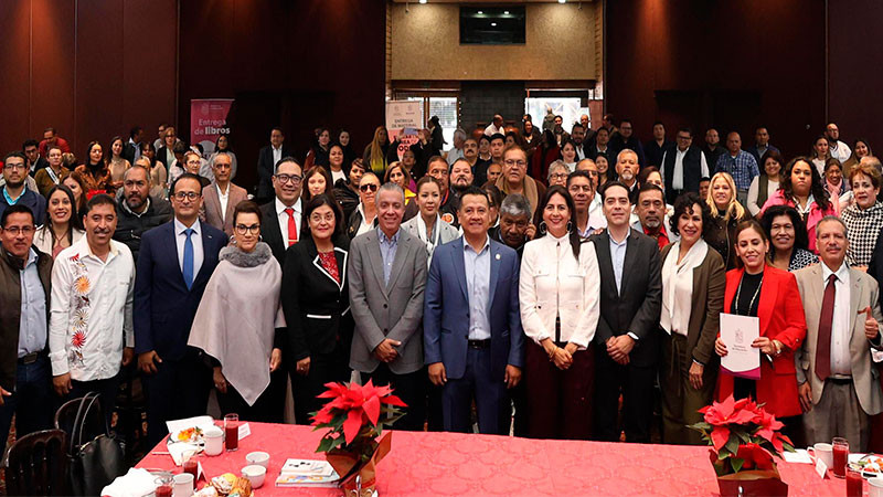 Entrega SEE certificados de obra en beneficio de 19 mil estudiantes de región Morelia 