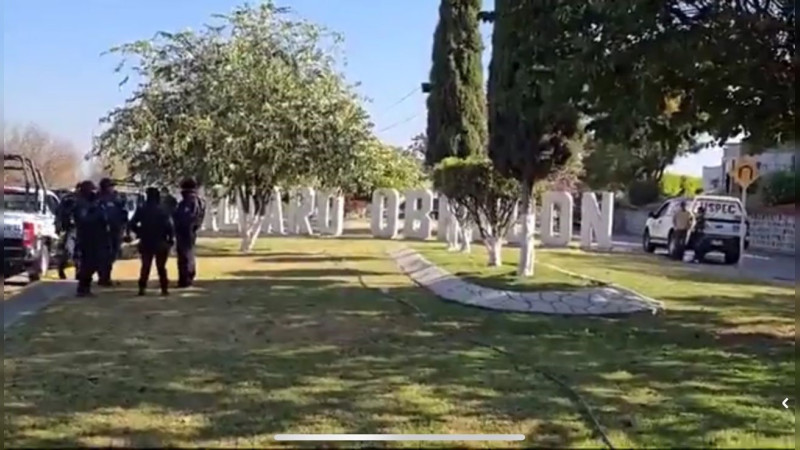 Dejan cuerpo maniatado en las letras monumentales de Álvaro Obregón, Michoacán: Segundo día de violencia 