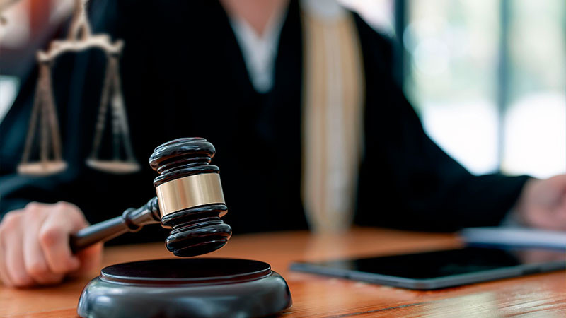 Suspenden a jueza que ordenó a Sheinbaum eliminar del DOF decreto de la reforma judicial 