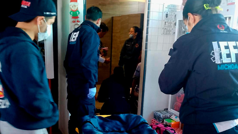 Servicios de emergencia de Morelia, Michoacán auxilian a mujer en nacimiento de su hijo 