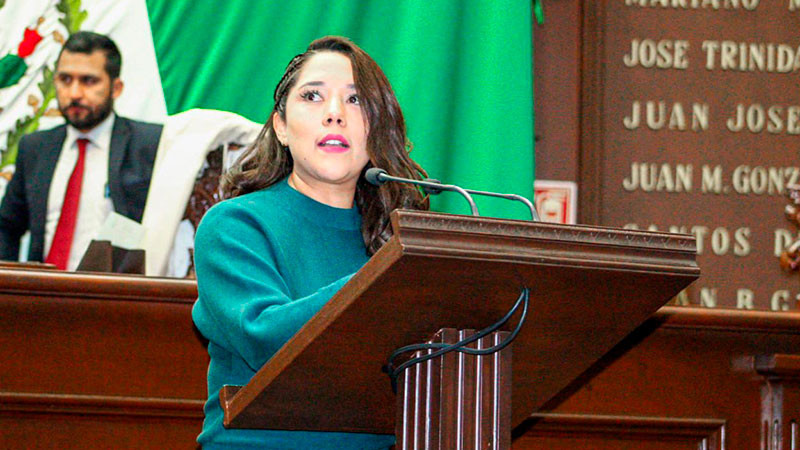 A propuesta de Xóchitl Ruiz se destinarán recursos a la Cruz Roja Mexicana por pago de refrendo vehicular 