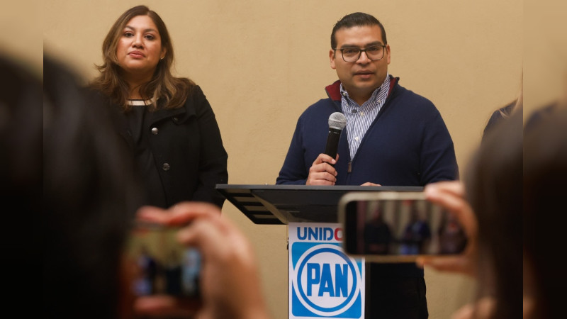 PAN Querétaro no cerrará la puerta a ningún partido que quiera construir desde el diálogo y el debate: Martín Arango 