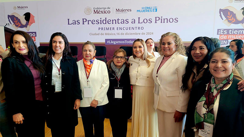Fanny Arreola participa en encuentro nacional “Las Presidentas a los Pinos” 