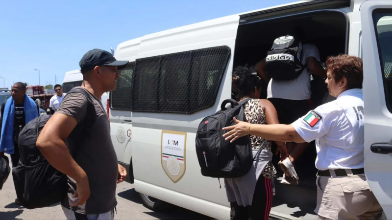 Aseguran a 90 inmigrantes en Edomex: Hay tres detenidos 