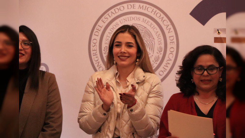 Diputada Brissa Arroyo convoca a participar en el Segundo Parlamento de Mujeres 2025 
