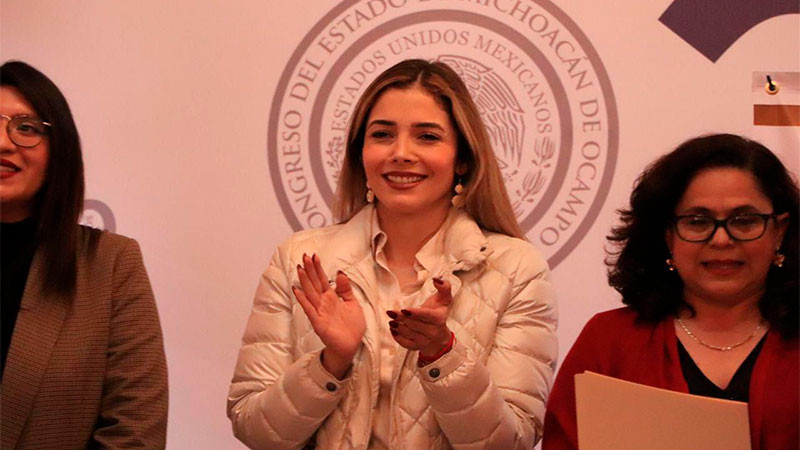 Diputada Brissa Arroyo convoca a participar en el Segundo Parlamento de Mujeres 2025  