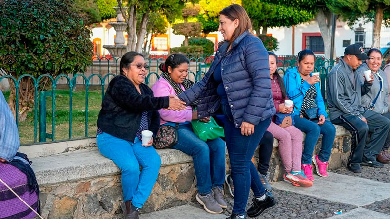 Posadas llenan de alegría a Sanambo y San Jerónimo Purenchécuaro: Alma Mireya González