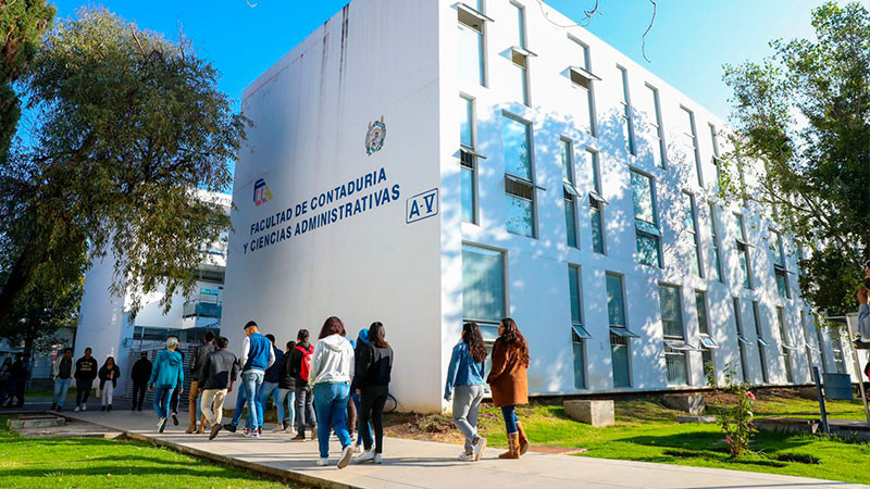 ¿Estudiaste una carrera del área Económico-Administrativa y quieres seguirte preparando?, la UMSNH abre Maestría en Defensa del Contribuyente