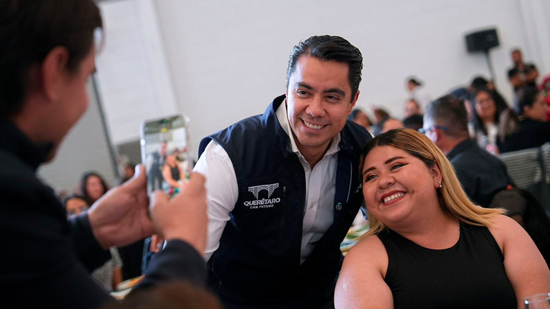 Trabajemos juntos para que el 2025 sea el mejor para todos: Felifer Macías 