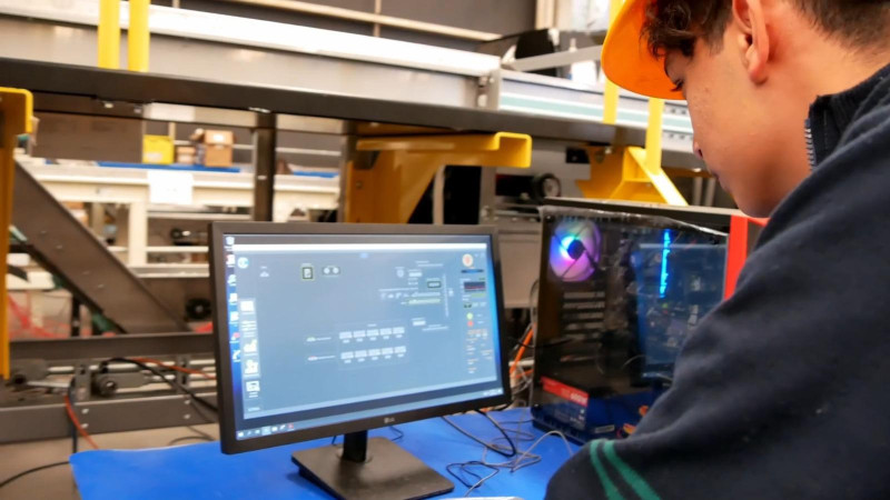 En 2025, fortalecerá Iemsysem vinculación de estudiantes michoacanos con empresas